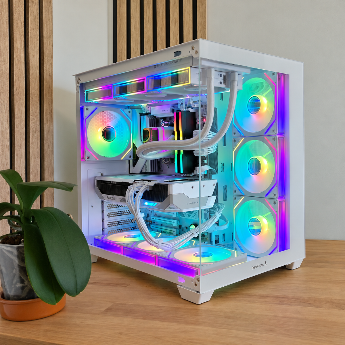 RAZOR-WHITE 5070Ti